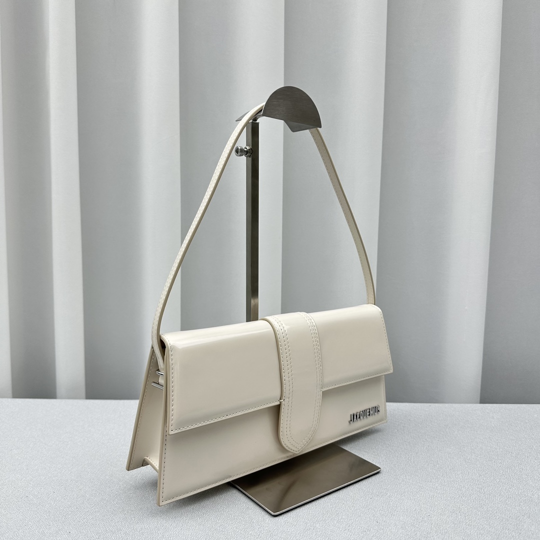 Jacquemus Satchel Bags